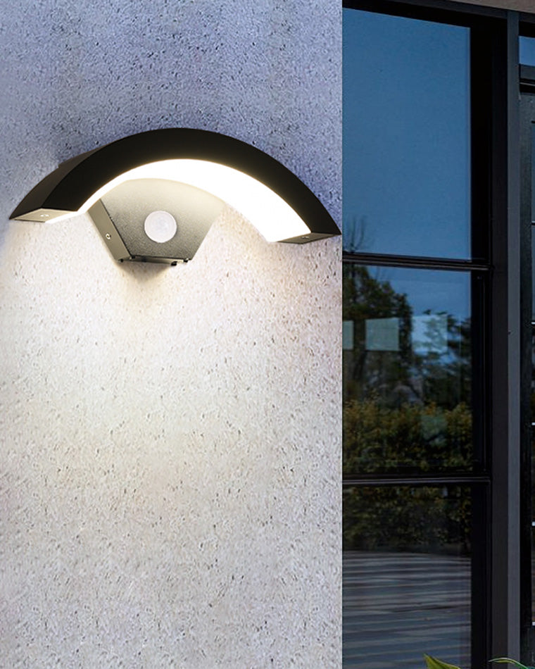 WOMO Outdoor Motion Detector Wall Light -WM9002