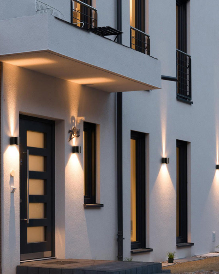 WOMO Outdoor Up Down Wall Light-WM9062