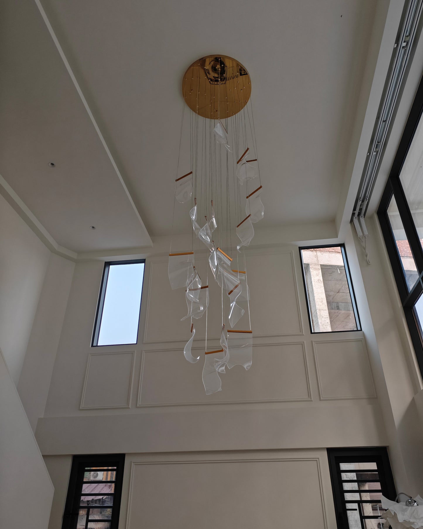 WOMO Breeze Dimmable Acrylic Chandelier-WM2158