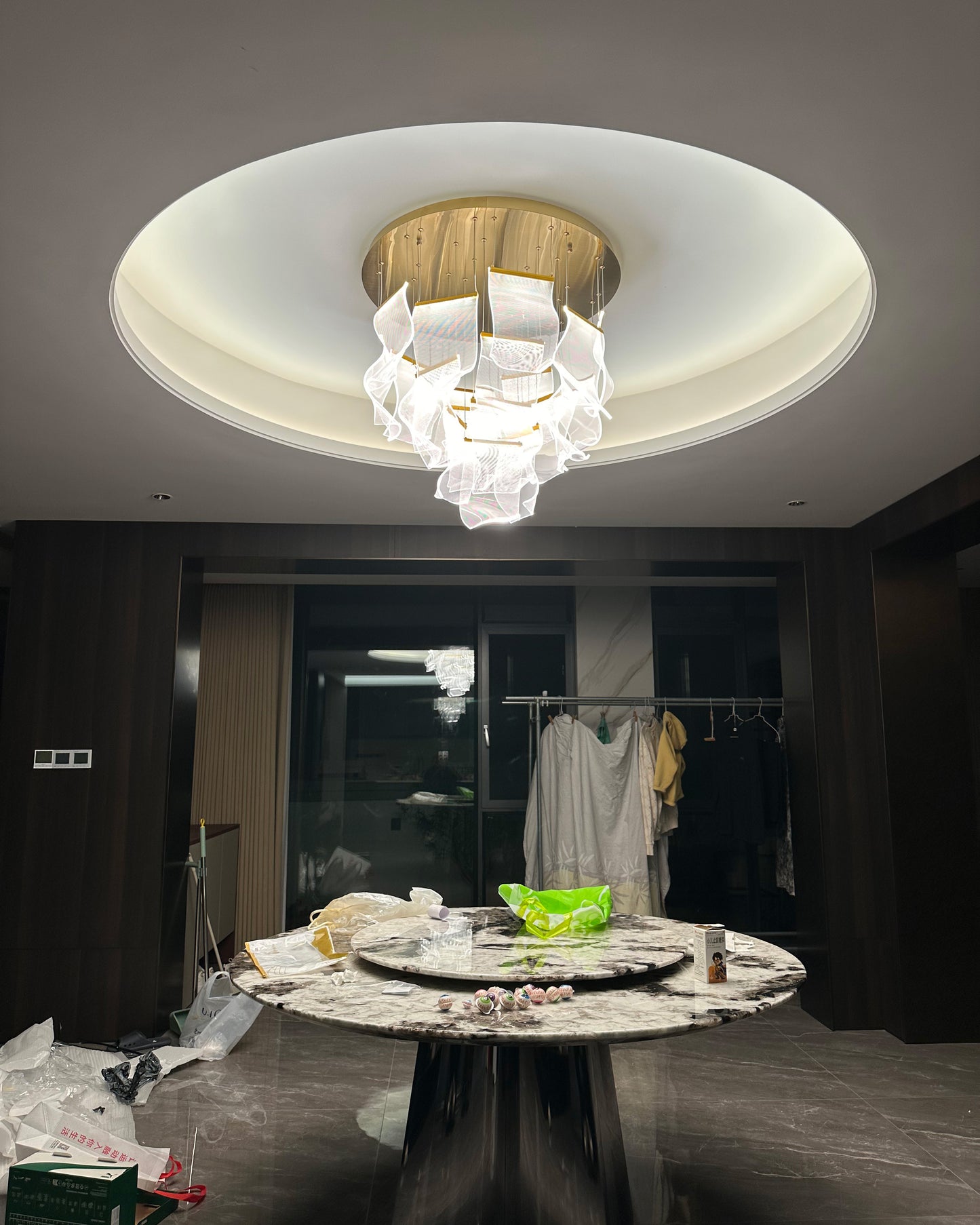 WOMO Breeze Dimmable Acrylic Chandelier-WM2158
