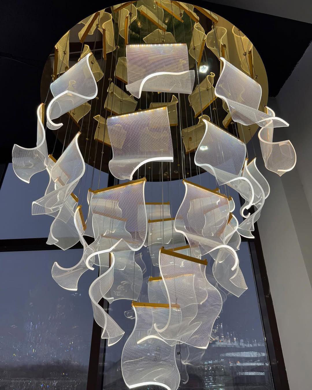 WOMO Breeze Dimmable Acrylic Chandelier-WM2158