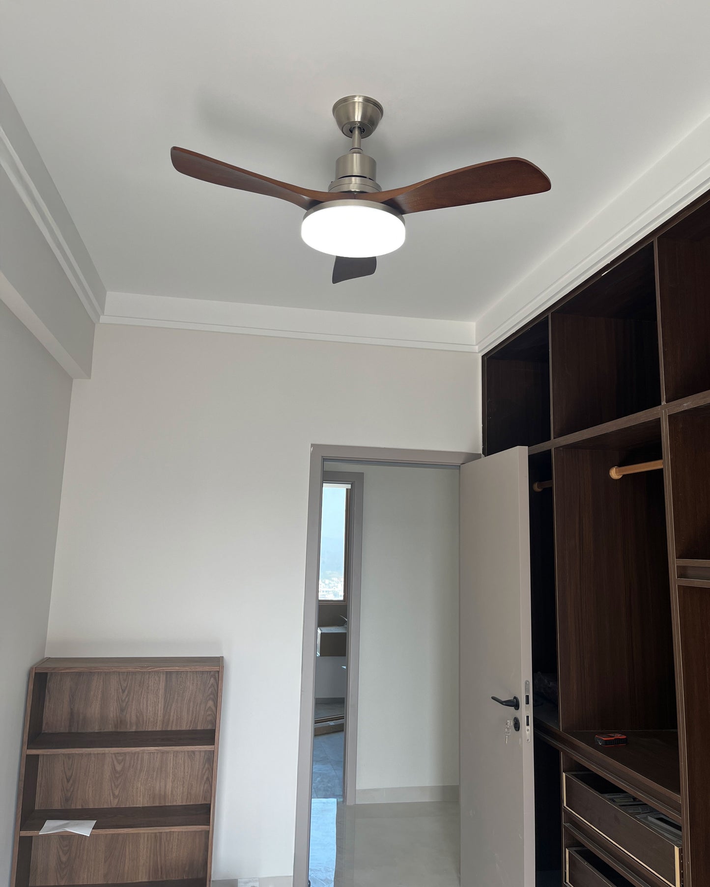 WOMO Mid Century Modern Ceiling Fan Lamp - WM5276