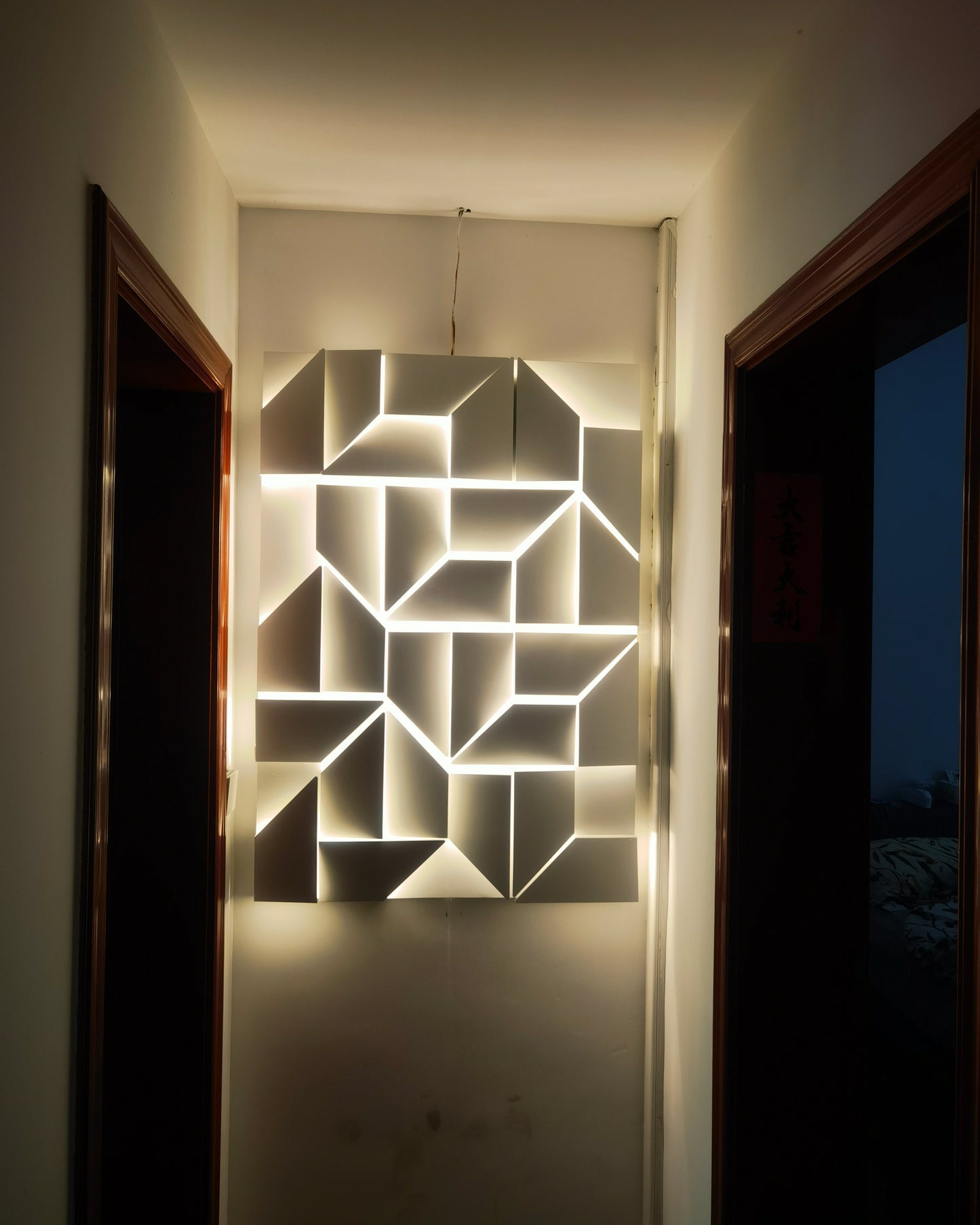 WOMO Rectangular Sculptural Art Wall Sconce-WM6020