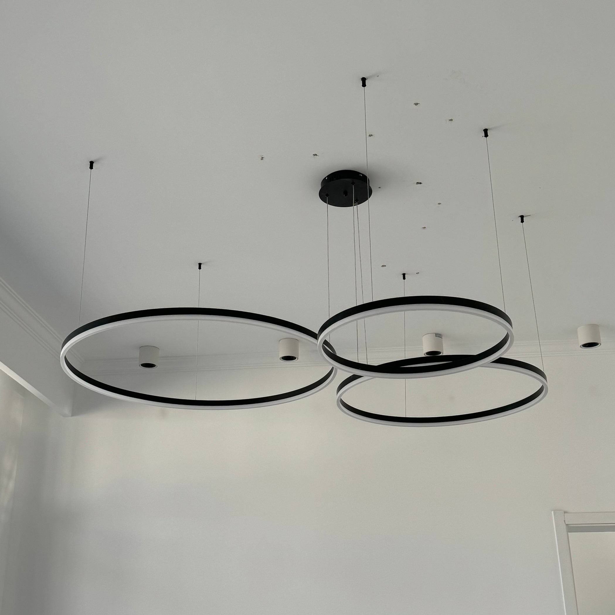 WOMO Wohnzimmer Pendelleuchte Kronleuchter Ring mit Fernbedienung-WM2003