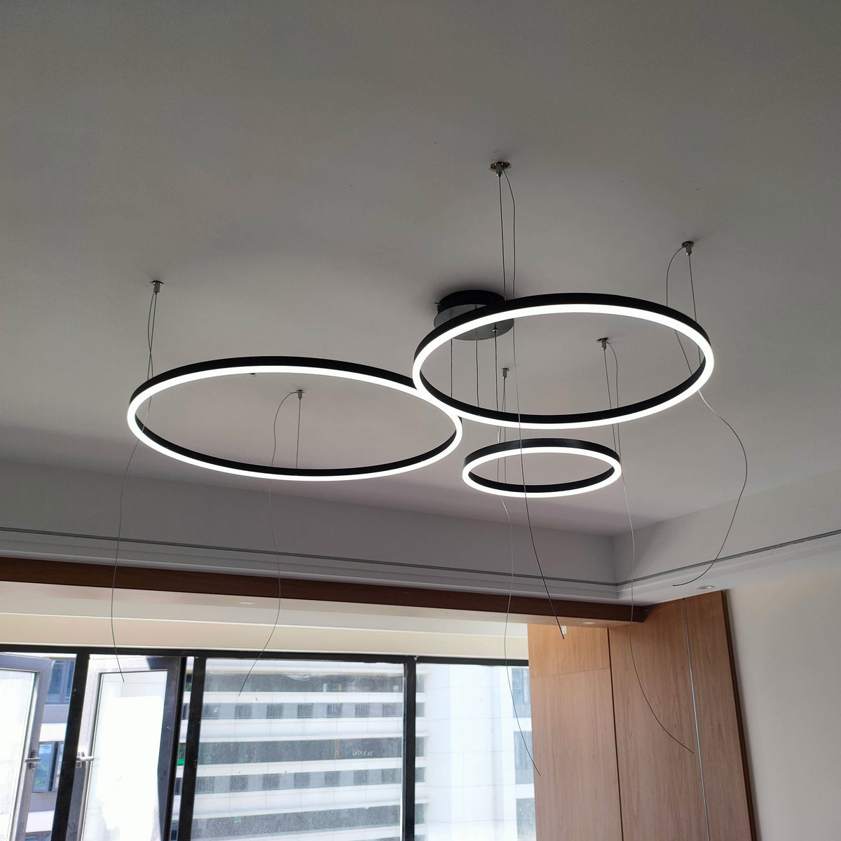 WOMO Living Room Pendant Lamp Chandelier Ring with Remote Control-WM2003