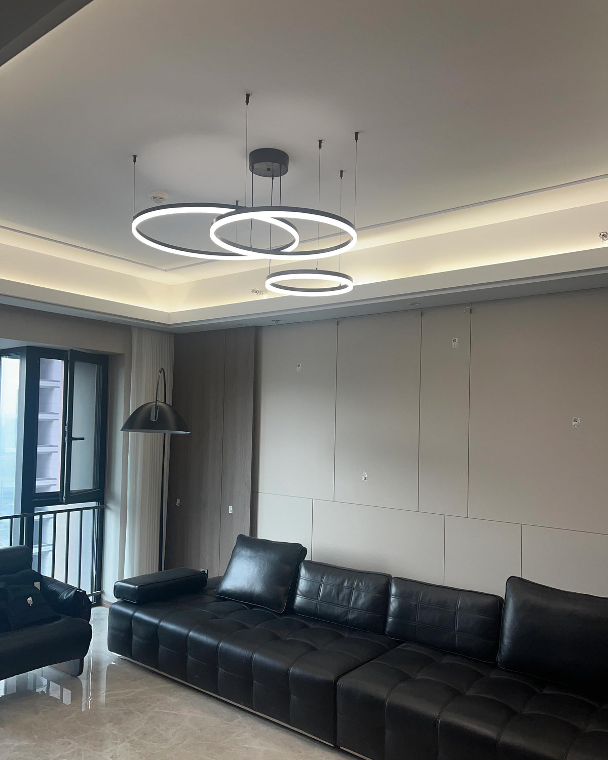 WOMO Living Room Pendant Lamp Chandelier Ring with Remote Control-WM2003