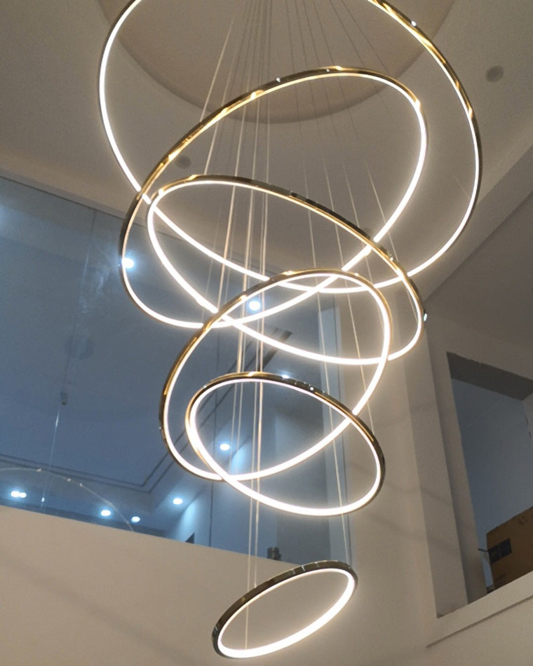 WOMO Großer, gestufter LED-Foyer-Kronleuchter mit Ring-WM2160