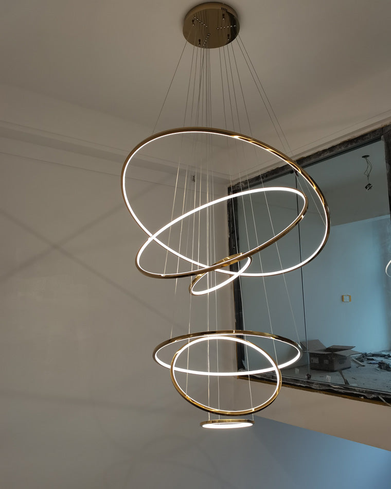 WOMO Großer, gestufter LED-Foyer-Kronleuchter mit Ring-WM2160