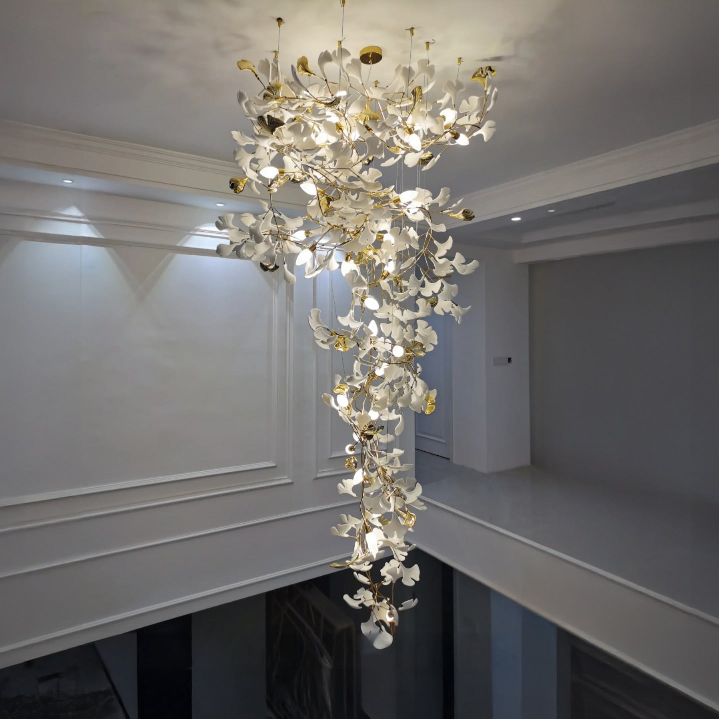 WOMO Ginkgo Cascade Foyer Chandelier WM2206