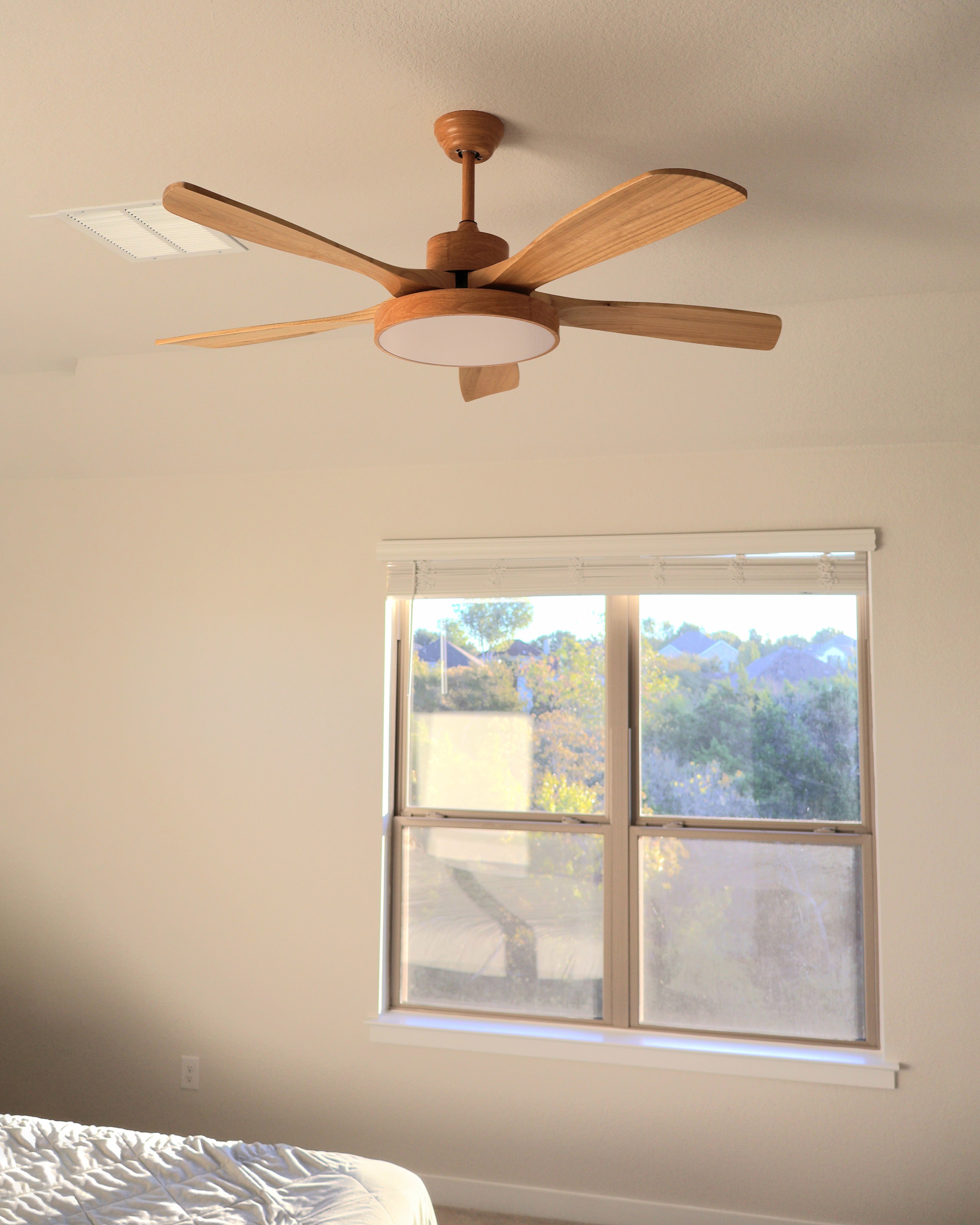 WOMO Scandi Wende-Deckenventilator mit Licht-WM5002