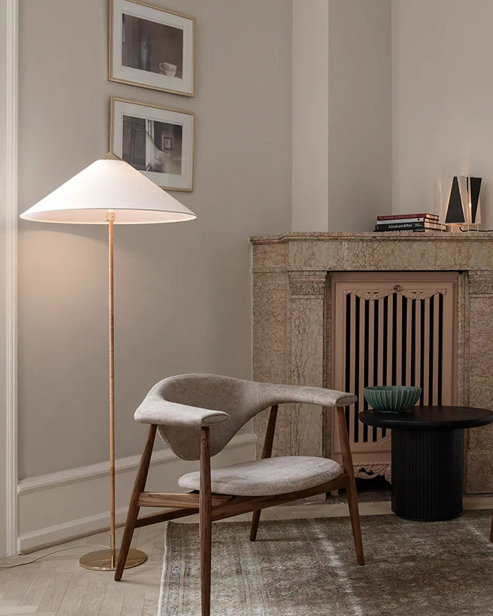 WOMO Kegel-Stehlampe aus Rattan und Stoff - WM7095