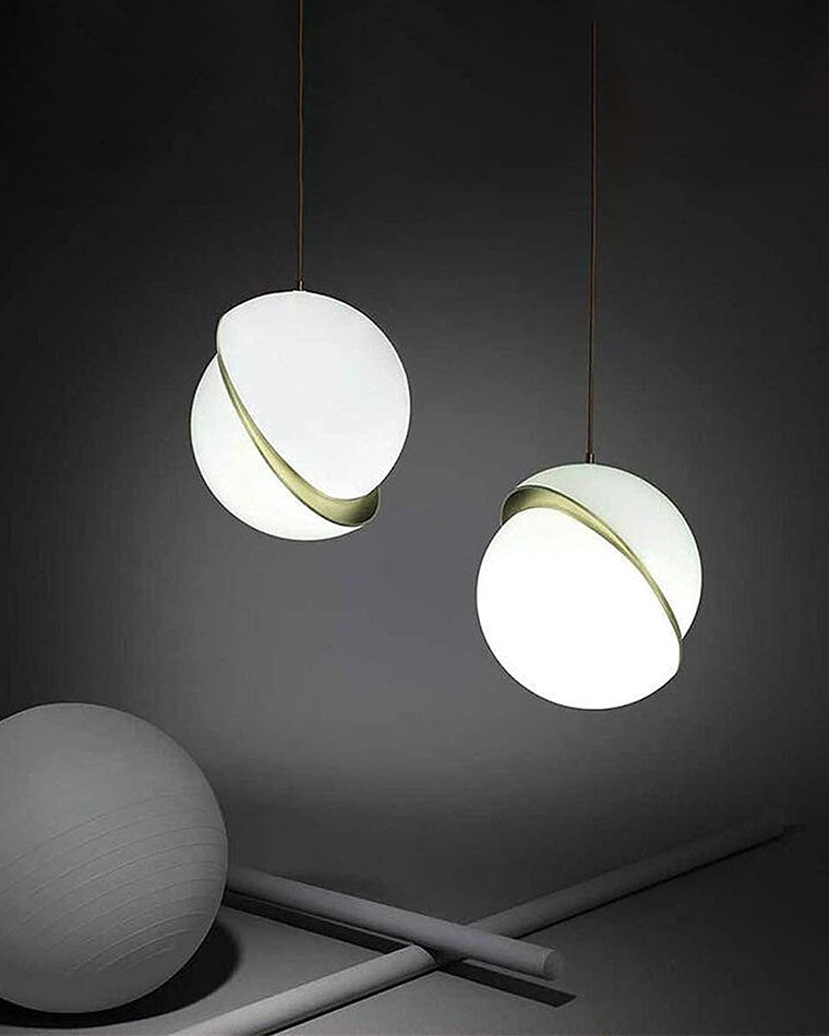 WOMO Pendelleuchte aus geschliffenem Glas, Kugelform-WM2679
