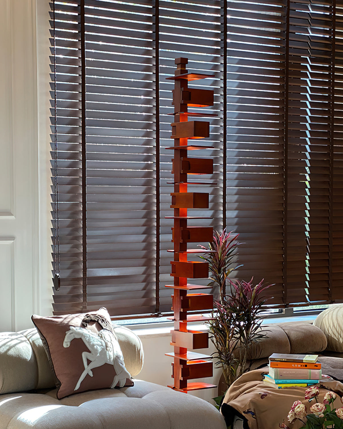 WOMO Column Nut Tree Floor Lamp-WM7110