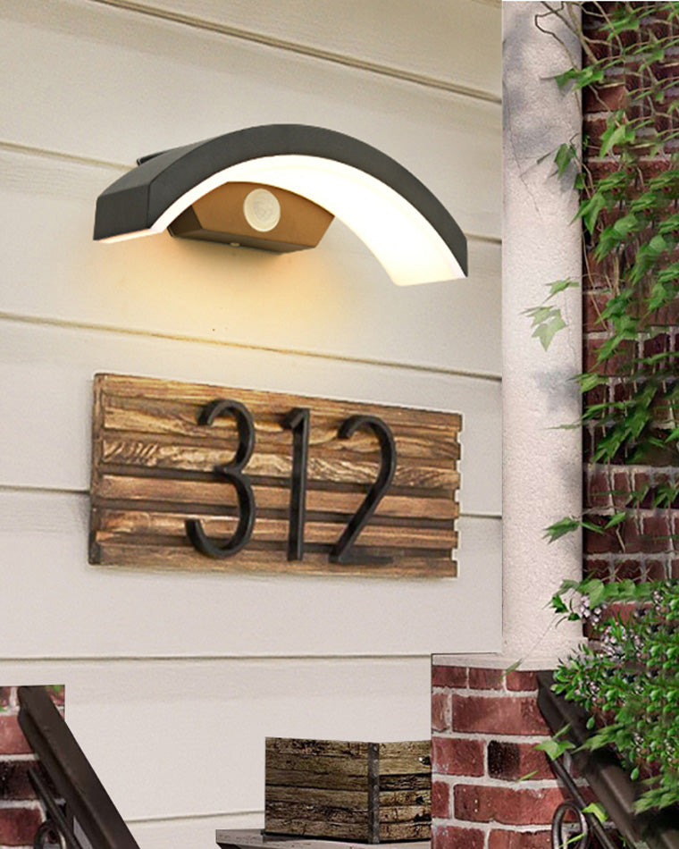 WOMO Outdoor Motion Detector Wall Light -WM9002