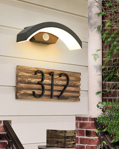 WOMO Outdoor Motion Detector Wall Light -WM9002