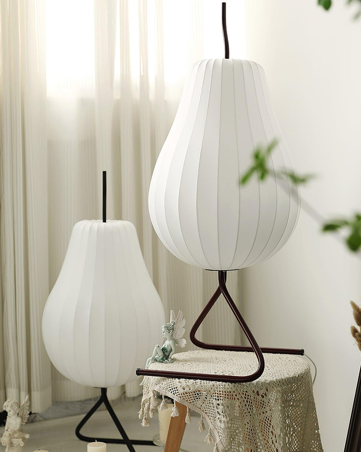 WOMO Lampe à poser en soie forme poire -WM7126