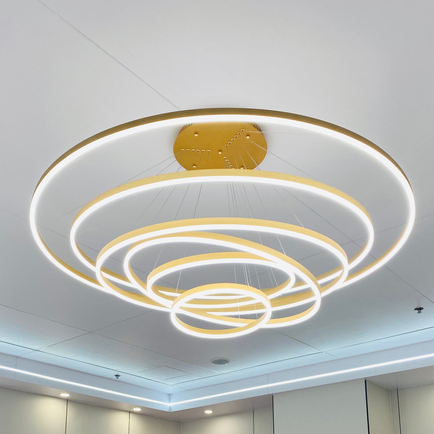 WOMO Tiered Ring LED Chandelier-WM2159