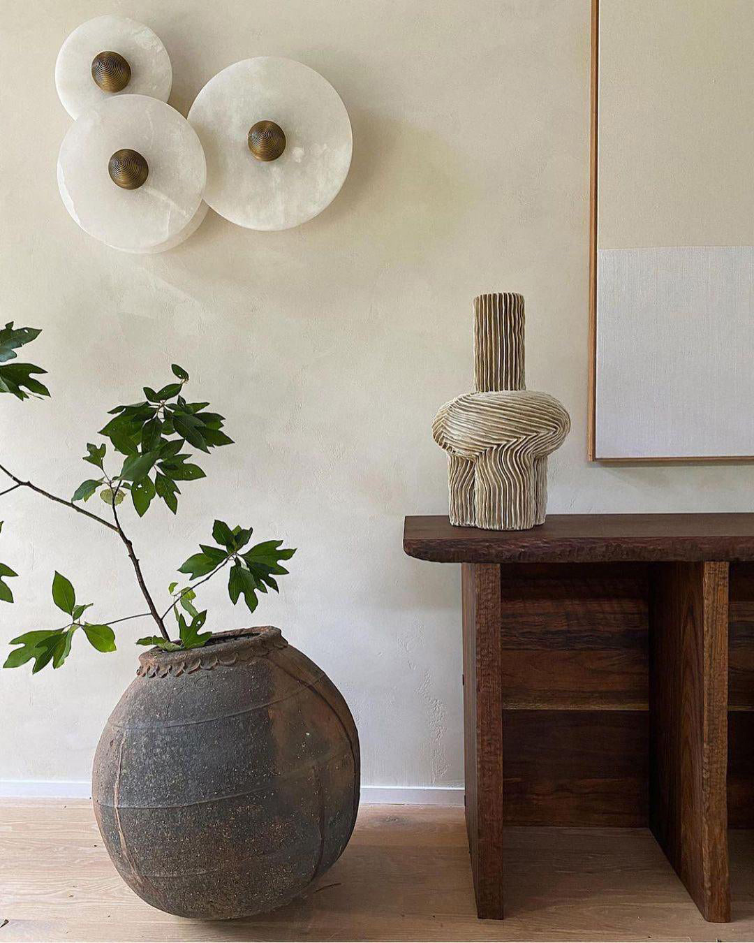 WOMO Art Deco Disc Alabaster Wall Light-WM6128