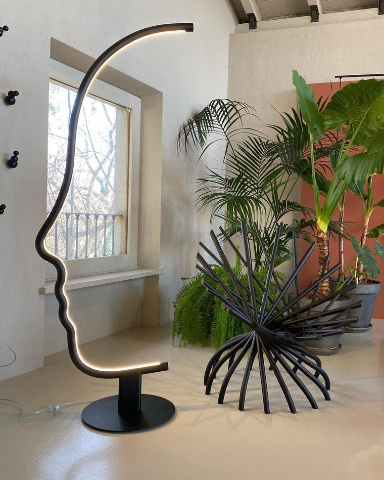 WOMO Floor Lamp with Face Profile Sculpture-WM7002