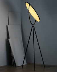 Lampadaire trépied réglable WOMO-WM7027