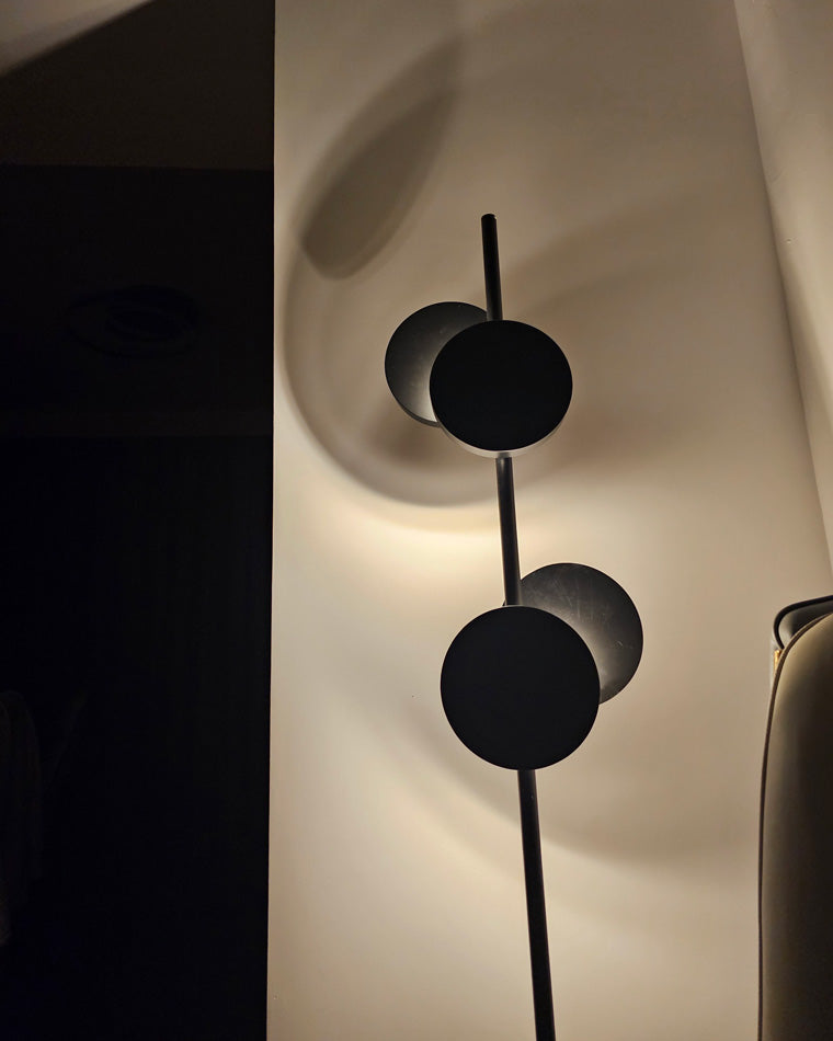 WOMO Black Floor Lamp - WM7037