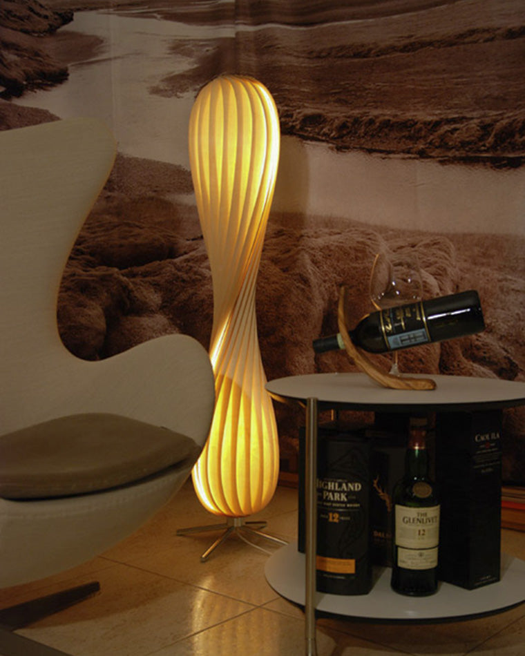 WOMO Twisted Tower Holz Stehlampe-WM7044