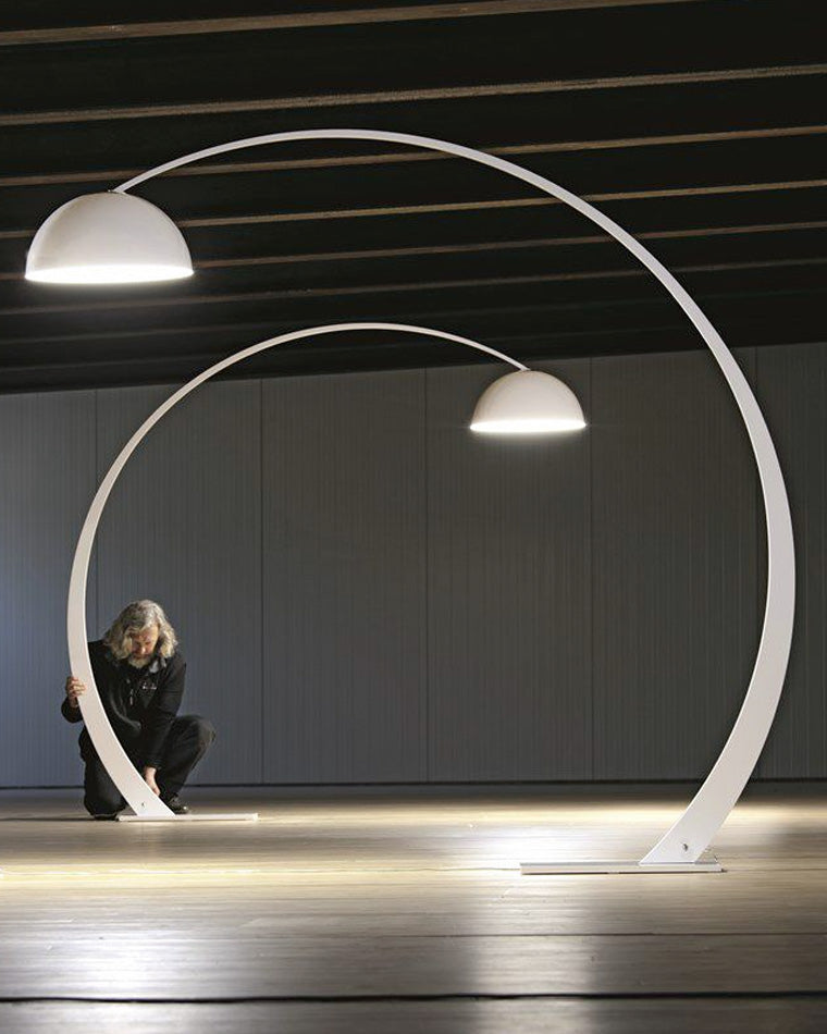 WOMO Dome Arc Stehleuchte über der Couch-WM7063