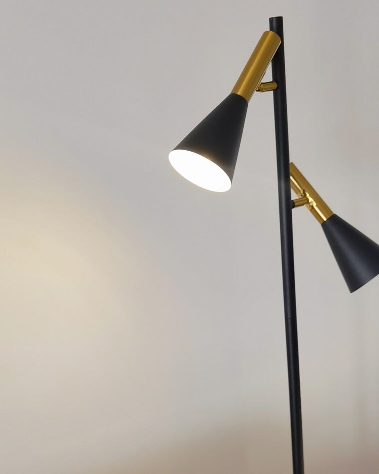 WOMO Floor Lamp with 2 Bulbs and Adjustable Stand - WM7067