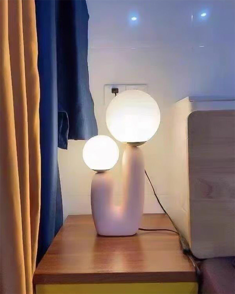 WOMO Globe Skulpturale Tischlampe-WM8007
