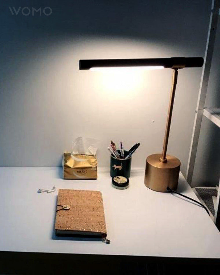 WOMO Table Lamp in Walnut Finish with Arm – WM8010