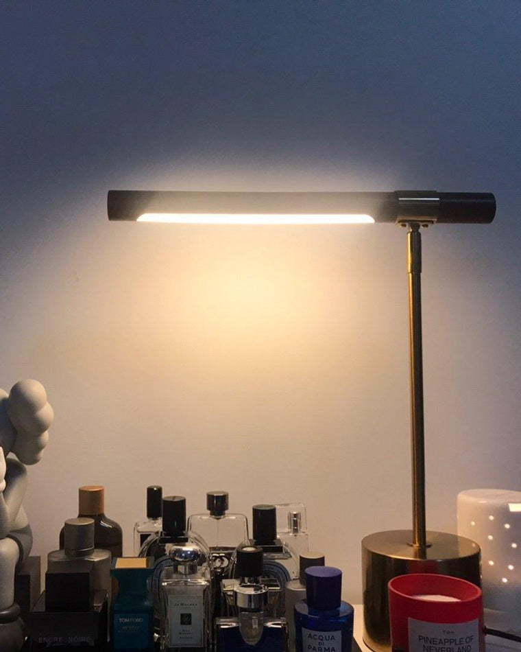 WOMO Table Lamp in Walnut Finish with Arm – WM8010