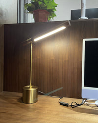 WOMO Tischleuchte in Walnussoptik mit Ausleger – WM8010