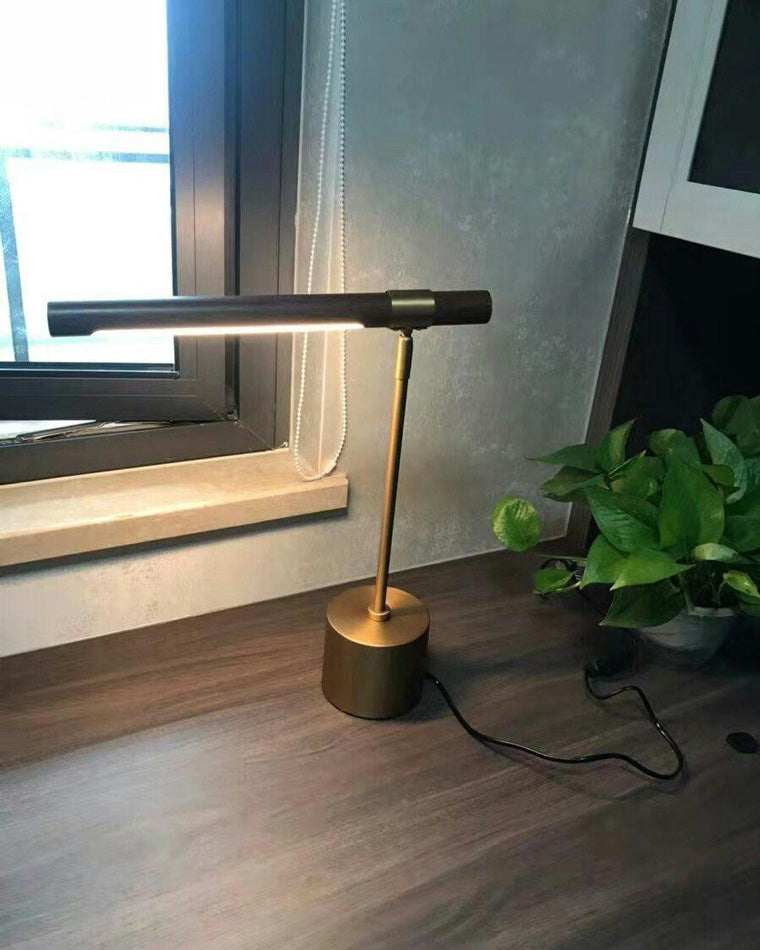 WOMO Table Lamp in Walnut Finish with Arm – WM8010
