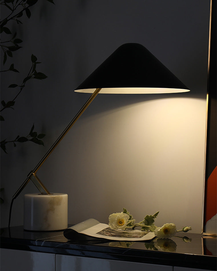 WOMO Schreibtischlampe aus nordischem Marmor - WM8028