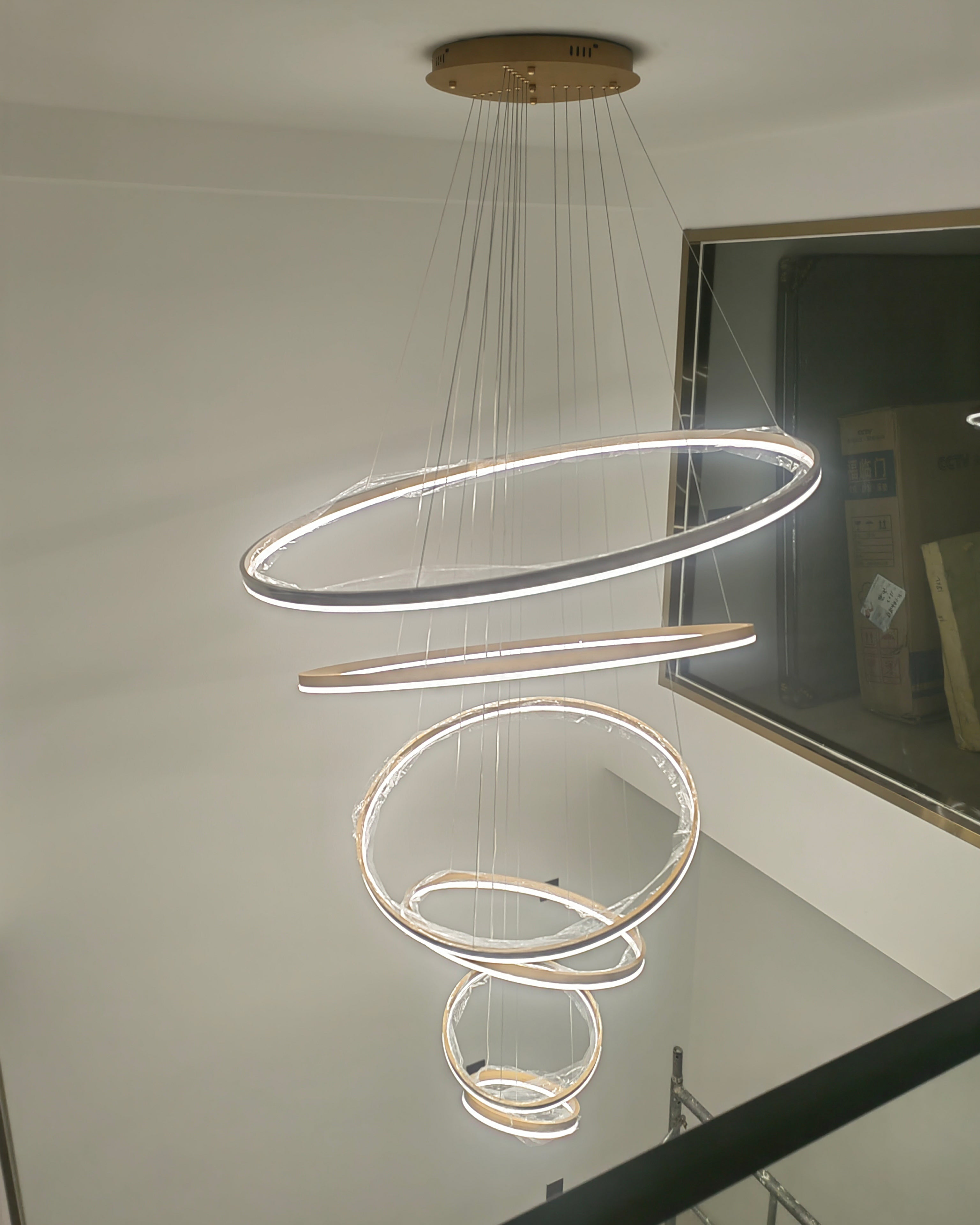WOMO Stufenring-LED-Kronleuchter-WM2159