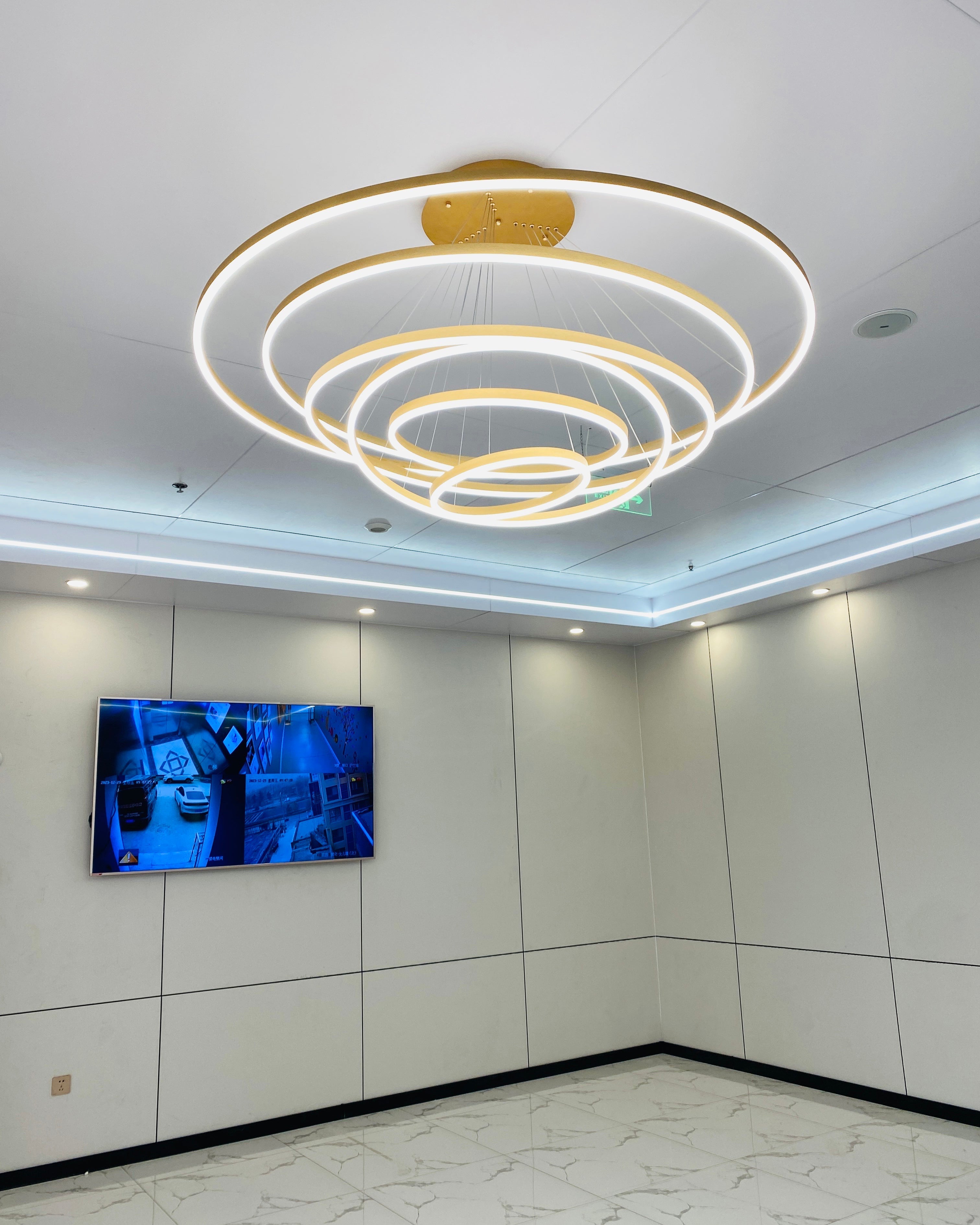 WOMO Stufenring-LED-Kronleuchter-WM2159