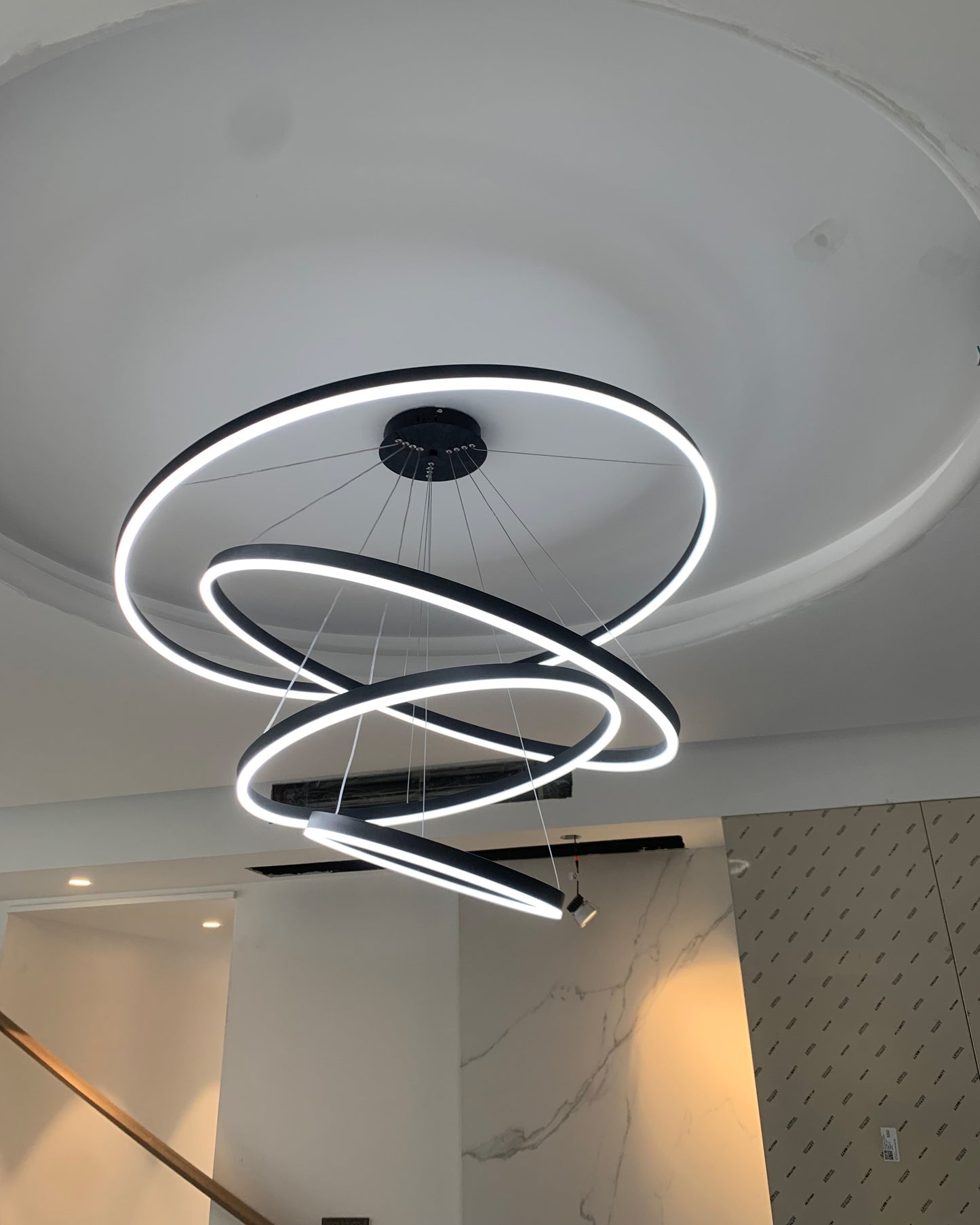 WOMO Tiered Ring LED Chandelier-WM2159